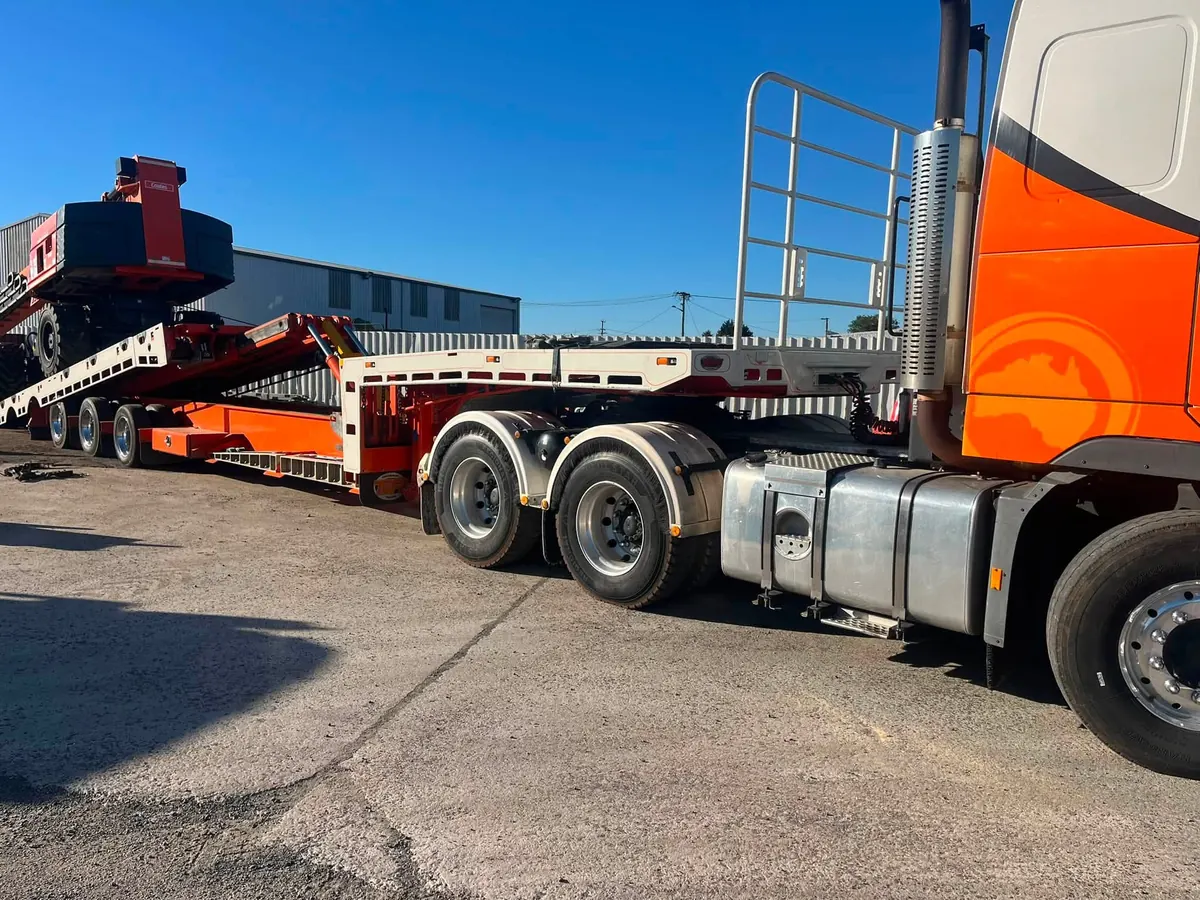 Beecheys Towing equipment transport underway in Launceston